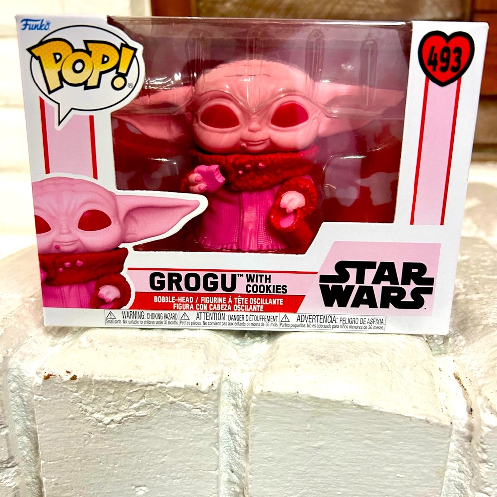 Star Wars Grogu with Cookies